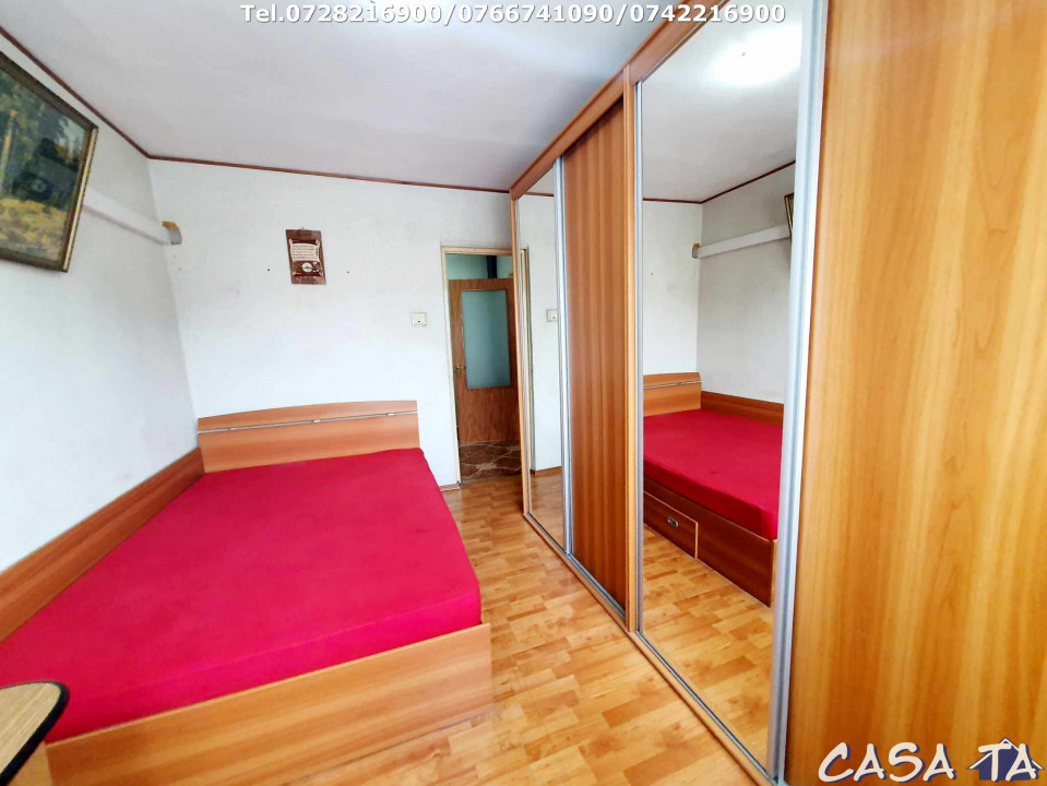Apartament 3 camere, situat în Târgu Jiu, strada 9 Mai- zona Parcului Lido