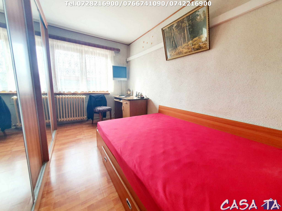 Apartament 3 camere, situat în Târgu Jiu, strada 9 Mai- zona Parcului Lido