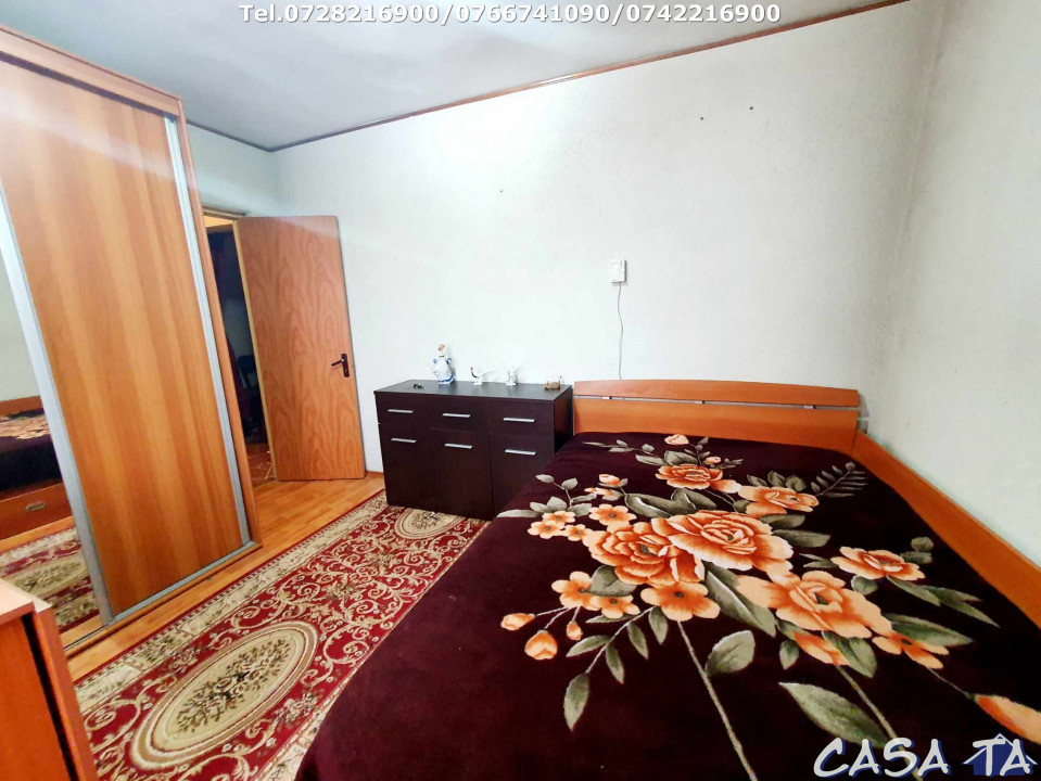 Apartament 3 camere, situat în Târgu Jiu, strada 9 Mai- zona Parcului Lido