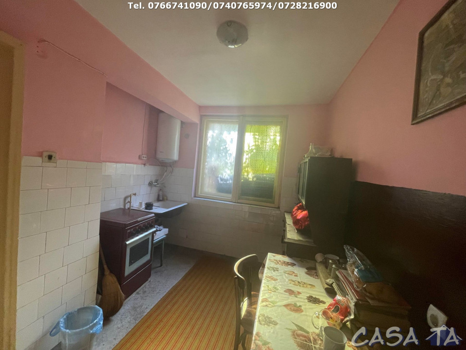 Apartament 3 Camere, Parter, Bulevardul Republicii