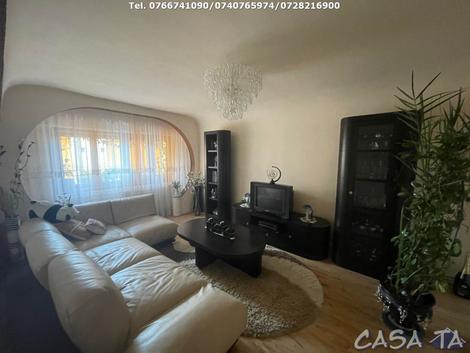 Apartament 4 Camere, Etaj 4, Strada 22 Decembrie 1989