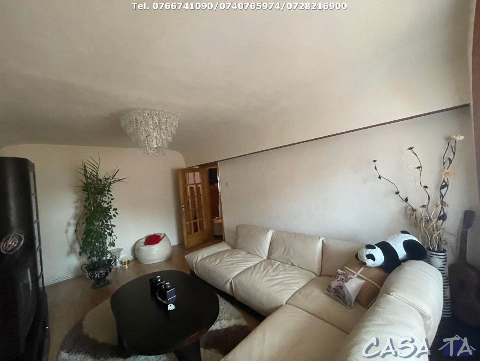 Apartament 4 Camere, Etaj 4, Strada 22 Decembrie 1989