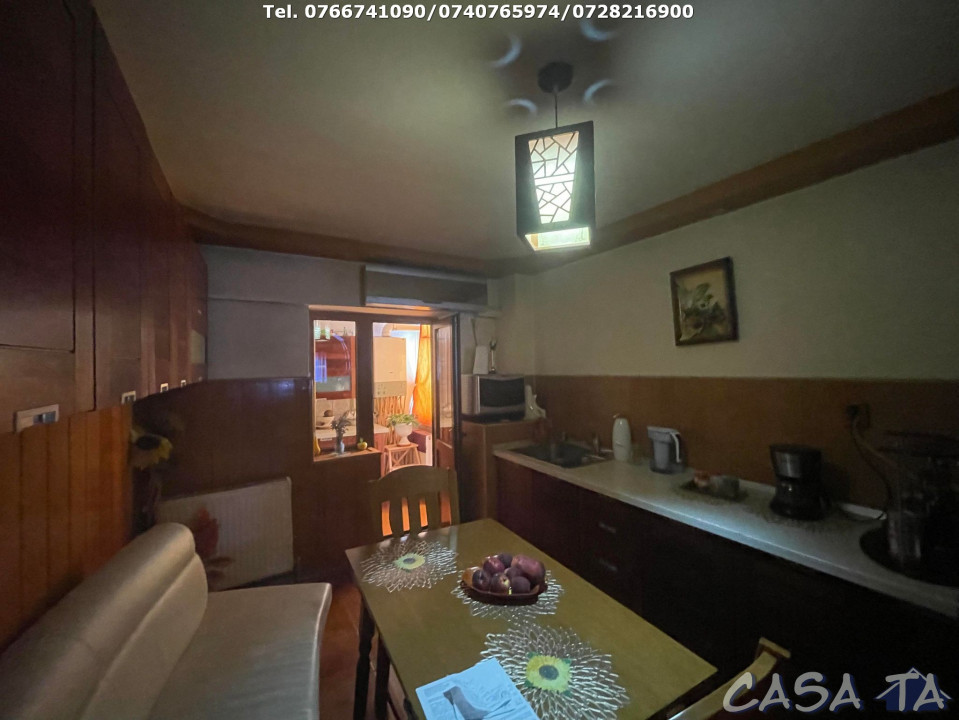 Apartament 4 Camere, Etaj 4, Strada 22 Decembrie 1989