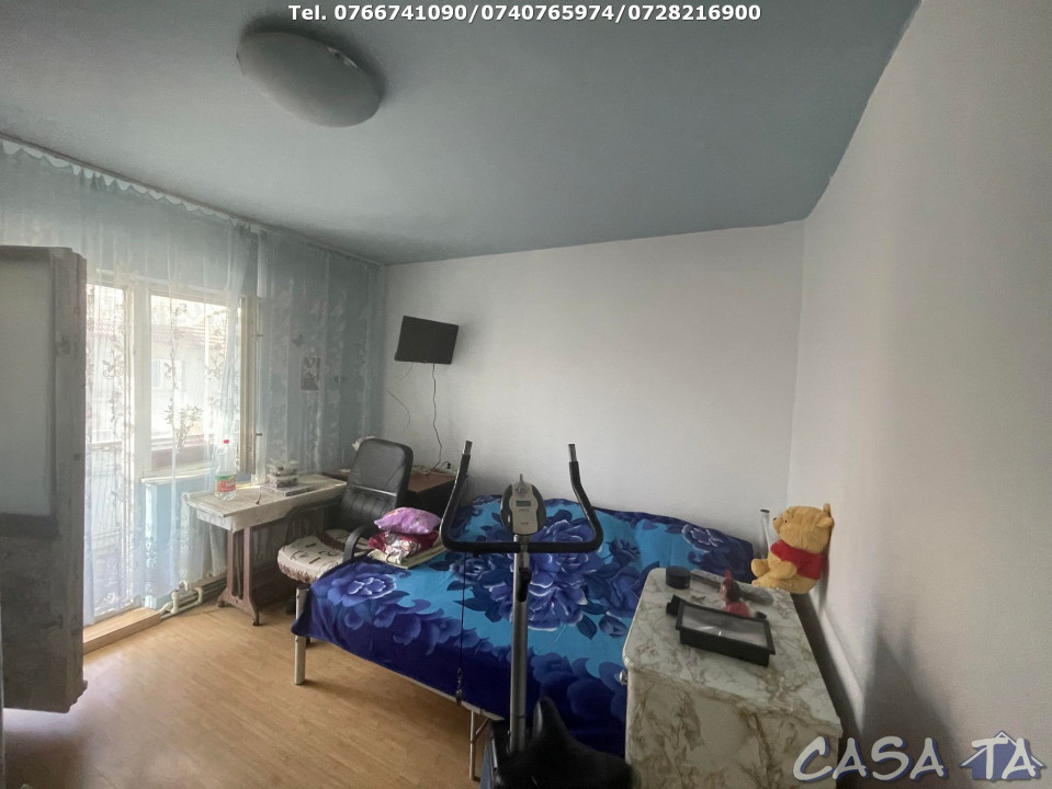 Apartament 2 Camere, Etaj 4 (cu acoperis), Strada Cerna