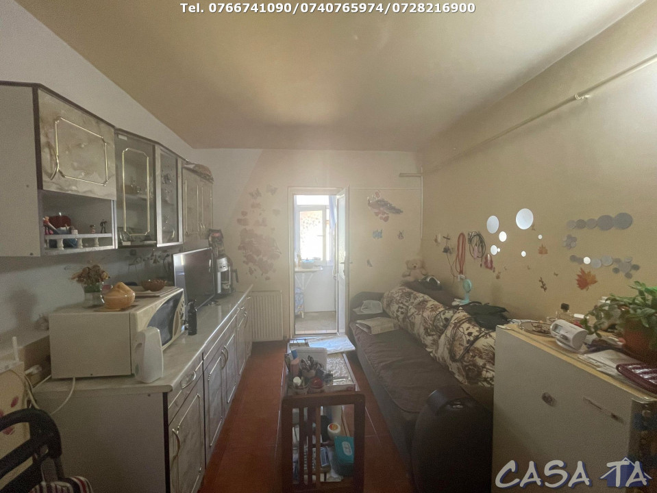 Apartament 2 Camere, Etaj 4 (cu acoperis), Strada Cerna