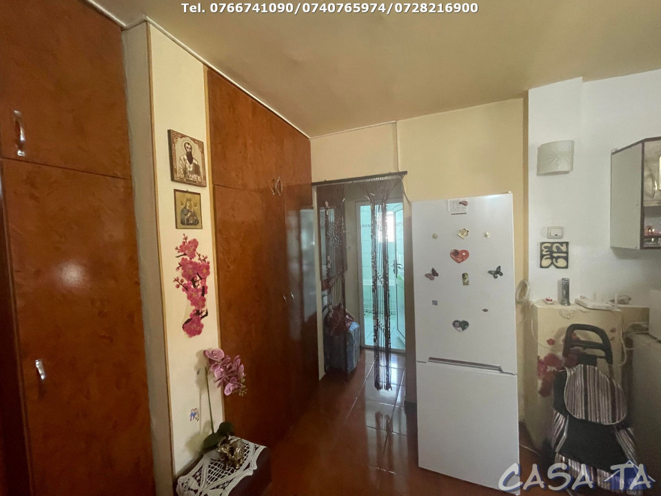 Apartament 2 Camere, Etaj 4 (cu acoperis), Strada Cerna