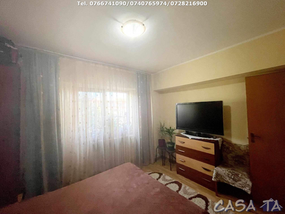 Apartament 2 Camere, Etaj 3, Strada Victoriei, Zona Shopping City Targu Jiu