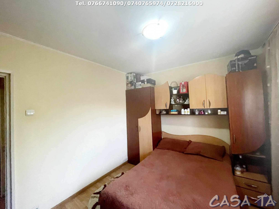 Apartament 2 Camere, Etaj 3, Strada Victoriei, Zona Shopping City Targu Jiu