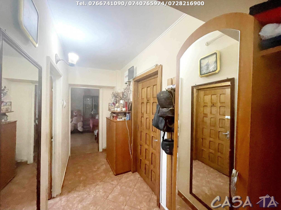 Apartament 2 Camere, Etaj 3, Strada Victoriei, Zona Shopping City Targu Jiu