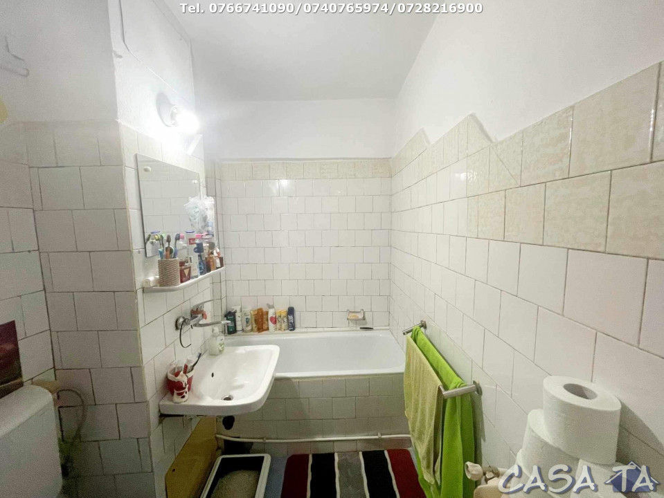 Apartament 2 Camere, Etaj 3, Strada Victoriei, Zona Shopping City Targu Jiu