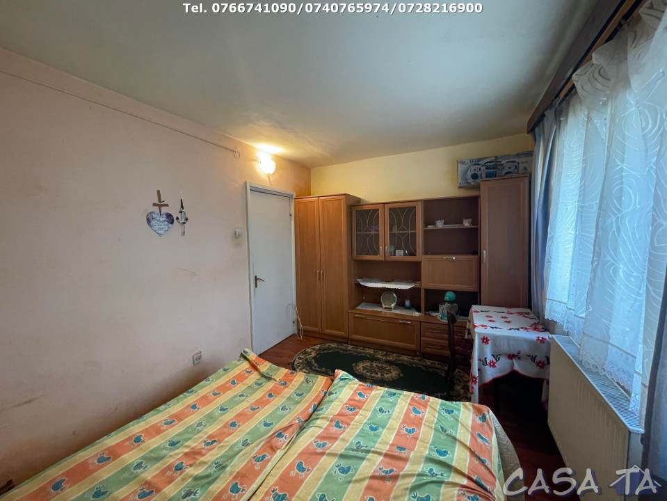 Apartament 2 Camere, Etaj 1, Strada Comuna din Paris