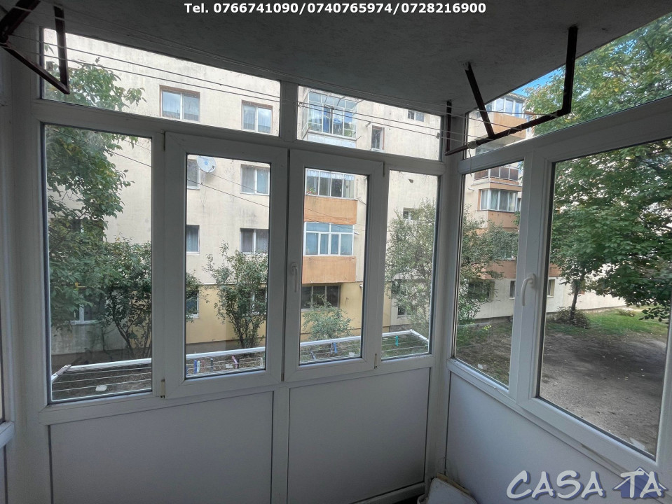 Apartament 2 Camere, Etaj 1, Strada Comuna din Paris