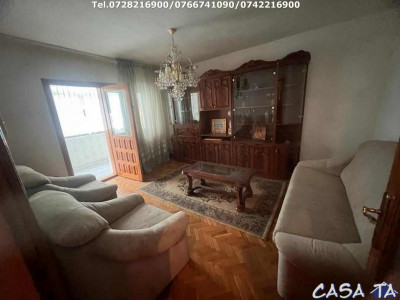 Apartament 4 camere ,situat în Târgu Jiu, Str.Vasile Militaru
