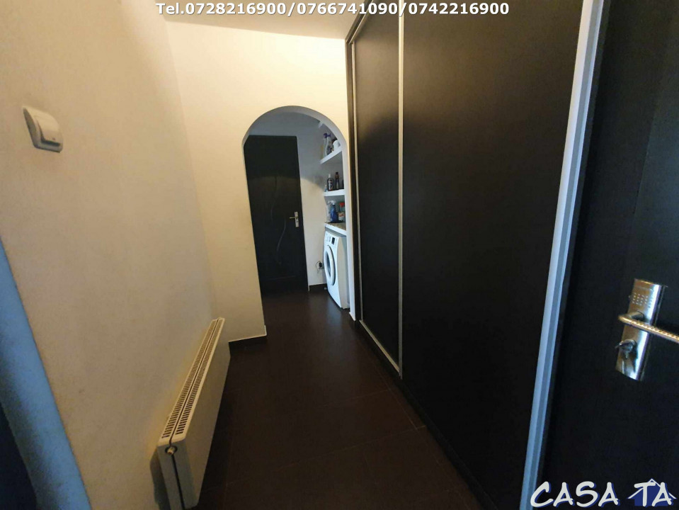 Apartament 3 camere, situat în Târgu Jiu, strada 9 Mai- zona Parcului Lido
