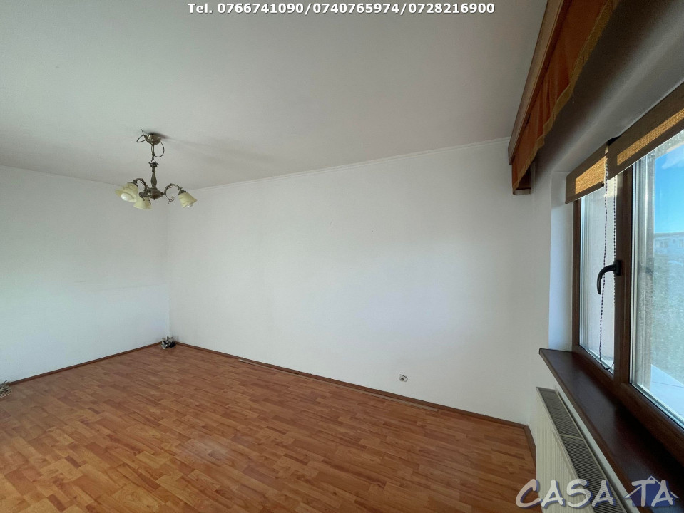 Apartament 3 Camere, Etaj 3, Strada Castanilor