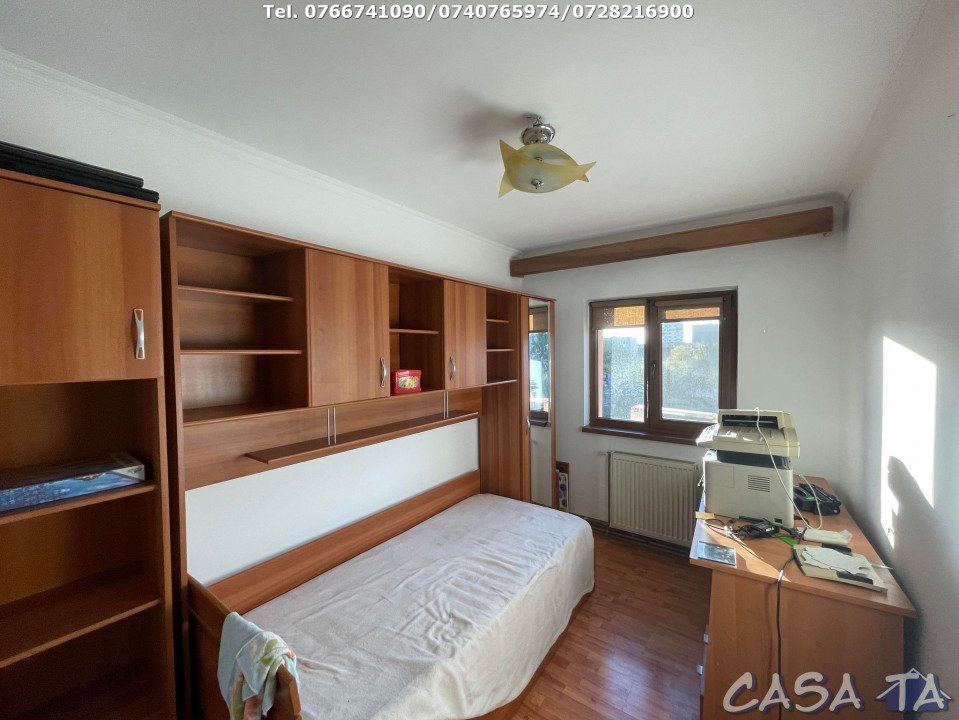 Apartament 3 Camere, Etaj 3, Strada Castanilor