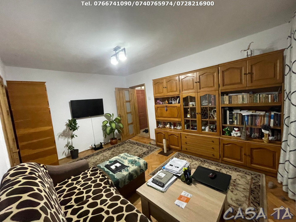 Apartament 2 Camere, etaj 4 (cu acoperis), Aleea Garofitei 