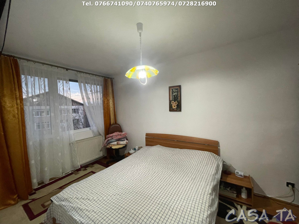 Apartament 2 Camere, etaj 4 (cu acoperis), Aleea Garofitei 