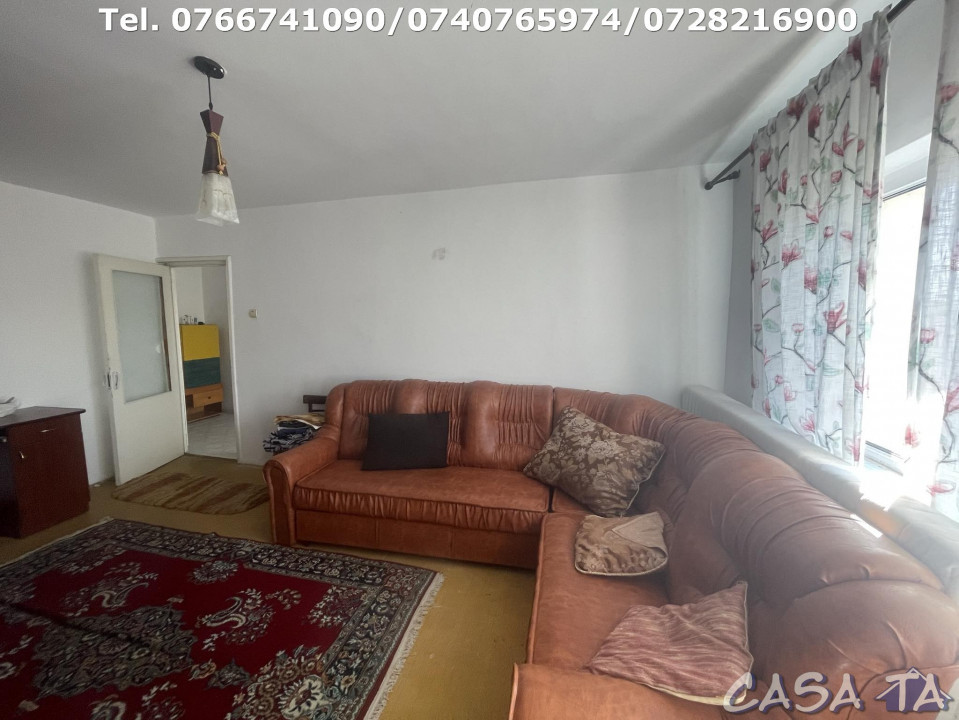 Apartament 3 Camere, Etaj 4, Strada Locotenent Colonel Dumitru Petrescu