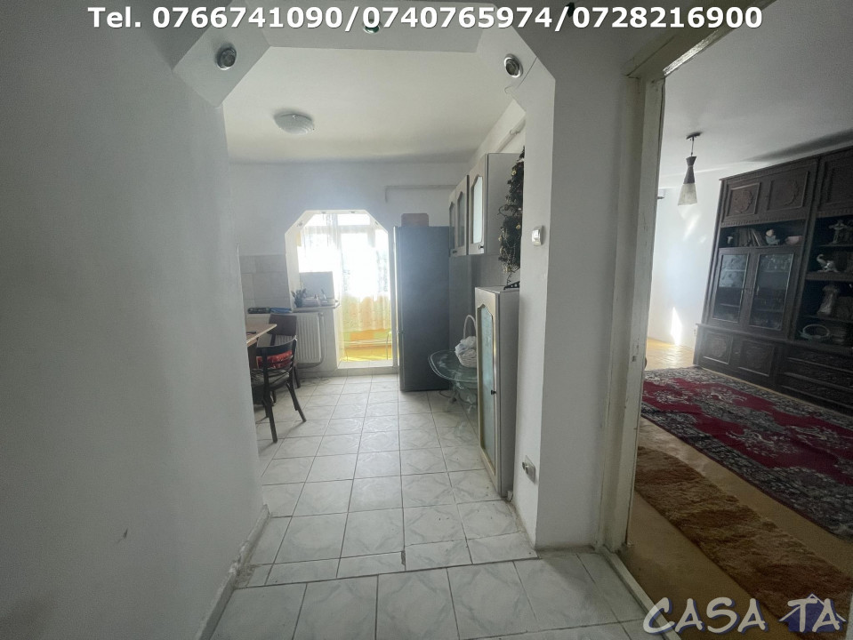 Apartament 3 Camere, Etaj 4, Strada Locotenent Colonel Dumitru Petrescu