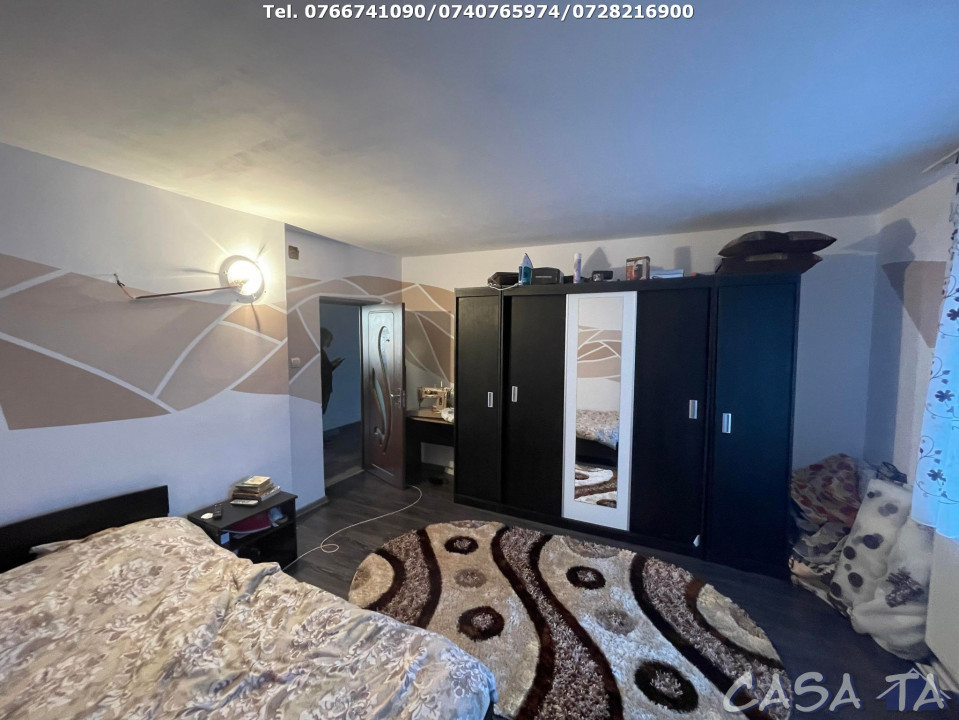 Casa 3 Camere, Strada Cernadia, Targu Jiu