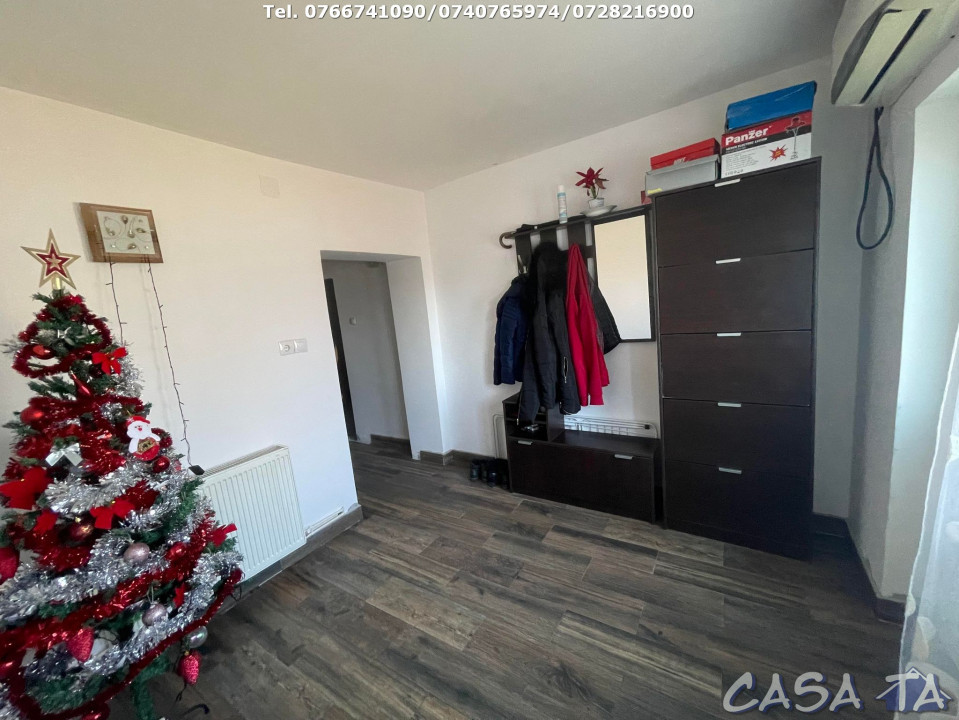 Casa 3 Camere, Strada Cernadia, Targu Jiu