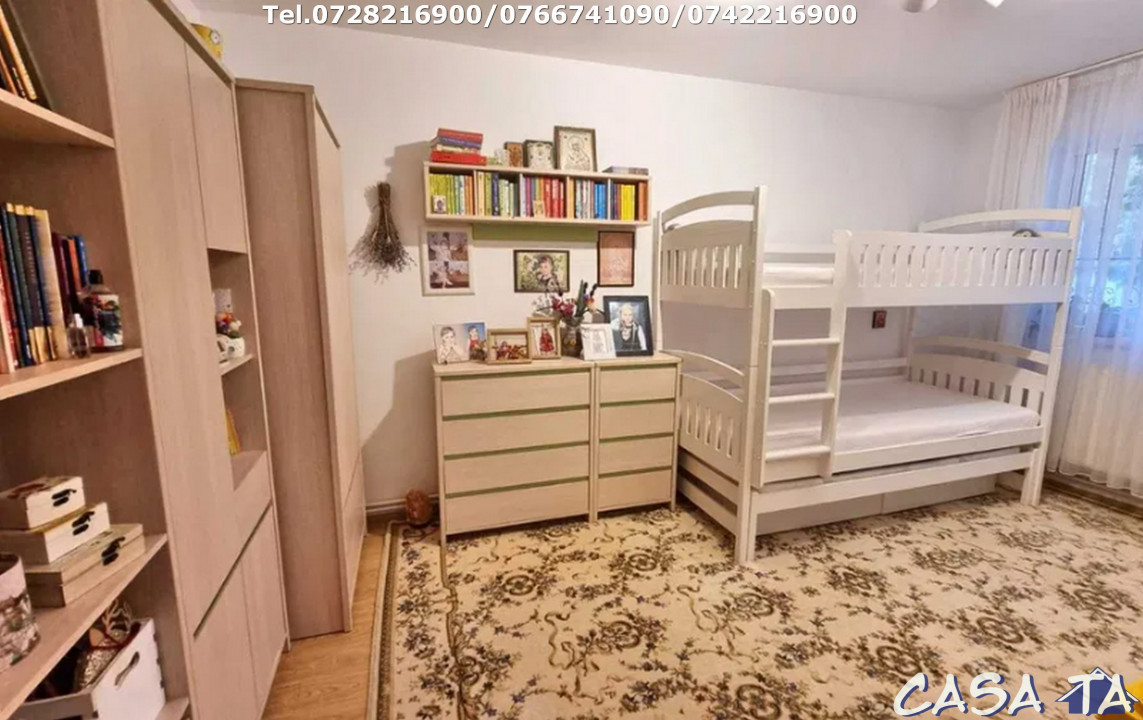 Apartament 3 camere, situat în Târgu Jiu, Str. 22 Decembrie 1989