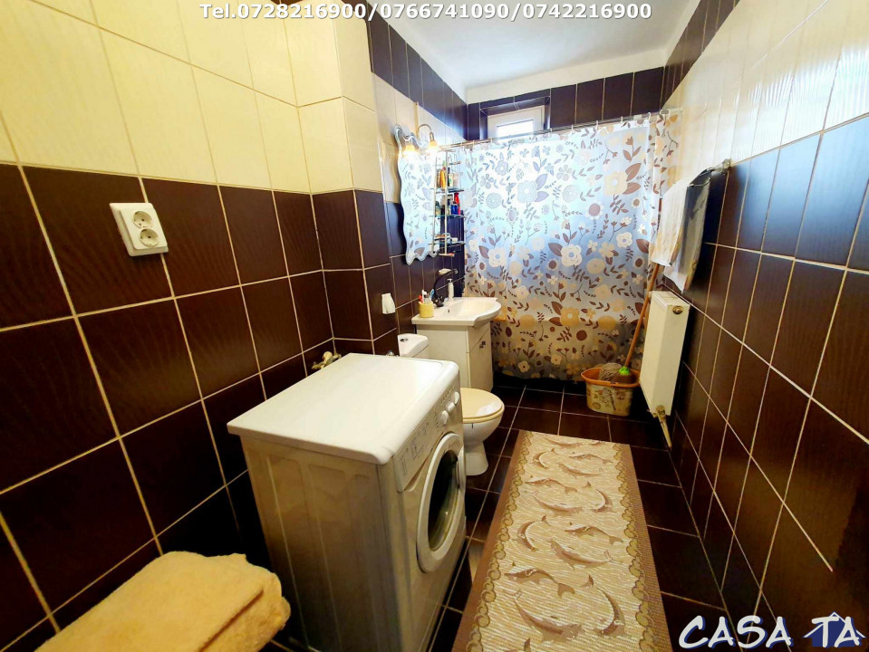 Apartament 4 camere, situat în Târgu Jiu, Str Gheorghe Barboi