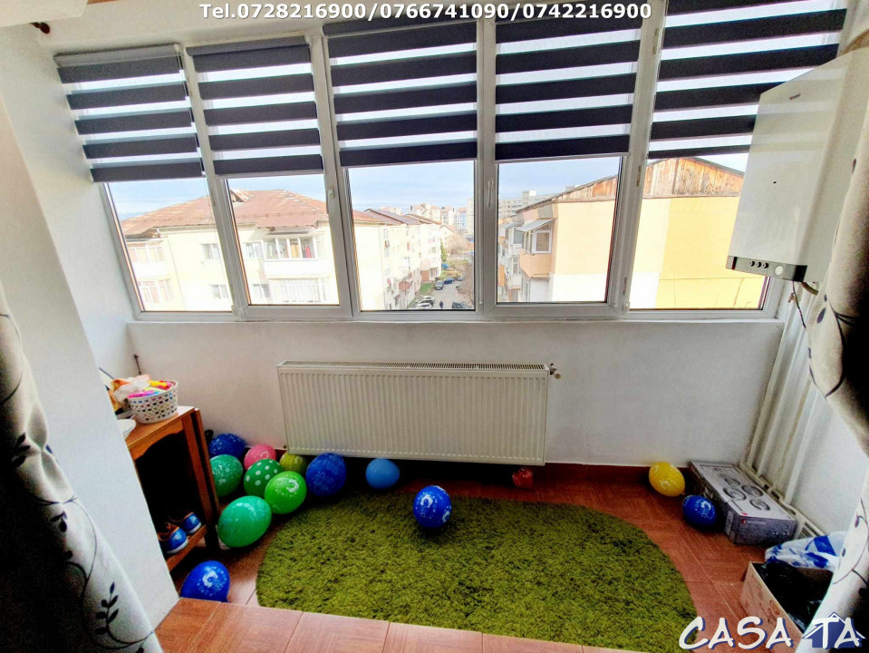 Apartament 4 camere, situat în Târgu Jiu, Str Gheorghe Barboi