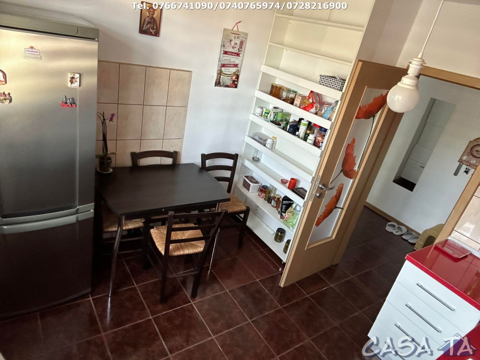 Apartament 3 Camere, Etaj 3, Aleea Garofitei
