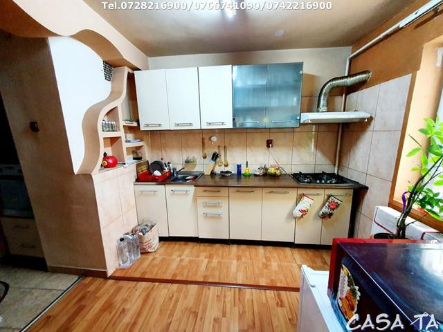 Apartament 3 camere, situat în Târgu Jiu, Aleea Teilor