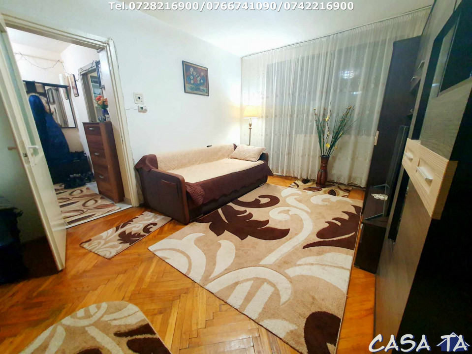 Apartament 2 camere, situat în Târgu Jiu, Str G-ral Christian Tell 