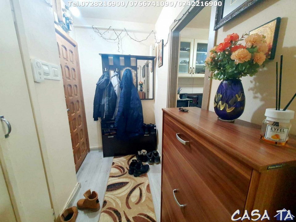 Apartament 2 camere, situat în Târgu Jiu, Str G-ral Christian Tell 