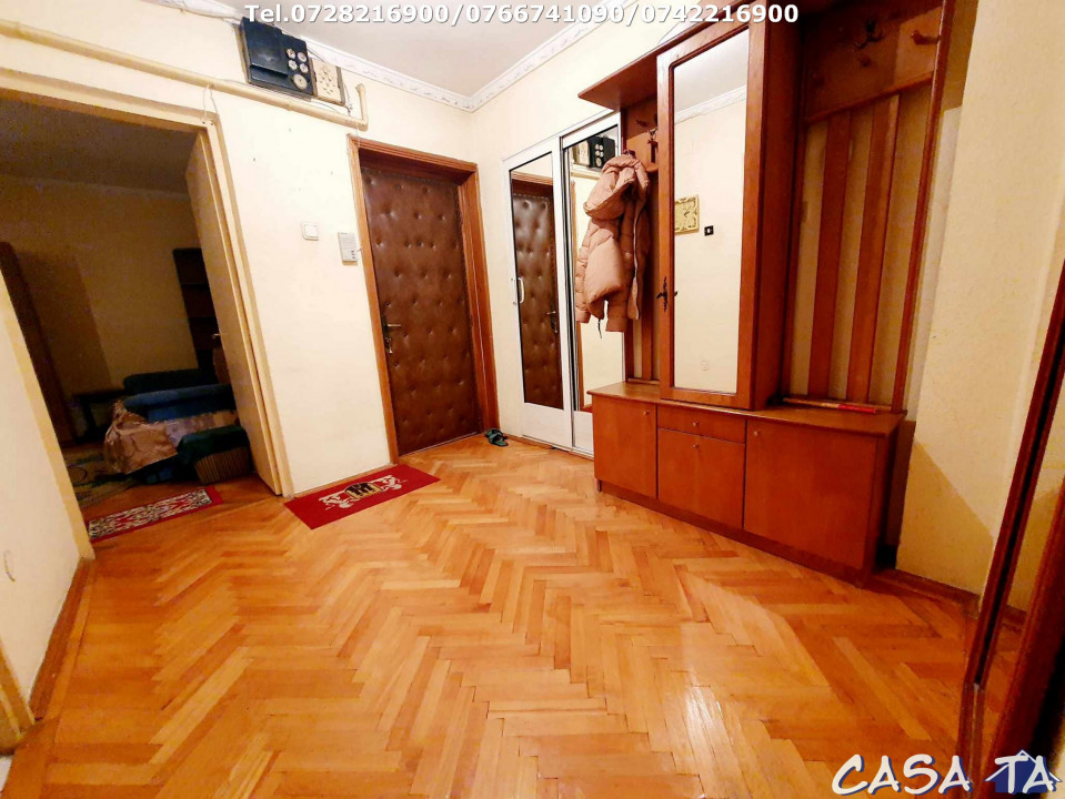 Apartament 2 camere, situat în Târgu Jiu, Str. 22 Decembrie 1989