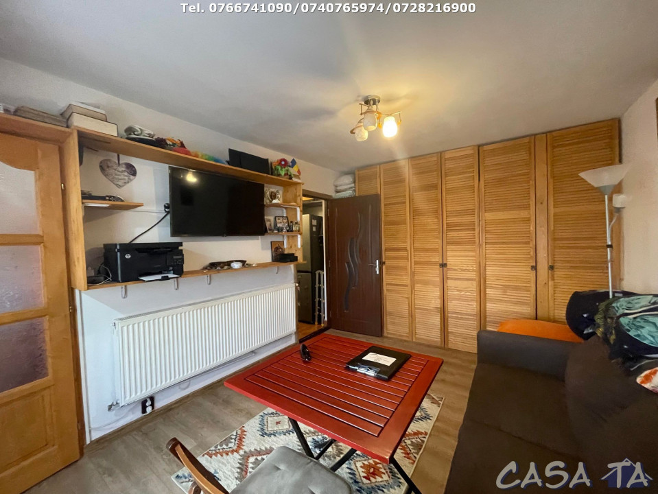Garsoniera Confort 1, Etaj 1, Strada Savinesti - Zona Mall