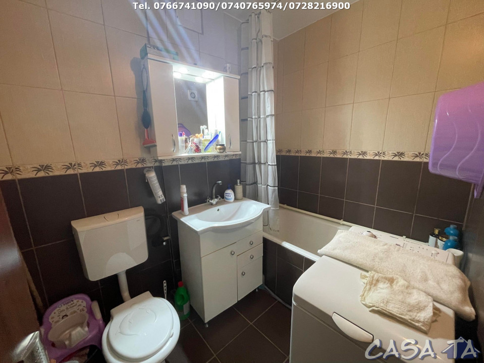 Garsoniera Confort 1, Etaj 1, Strada Savinesti - Zona Mall