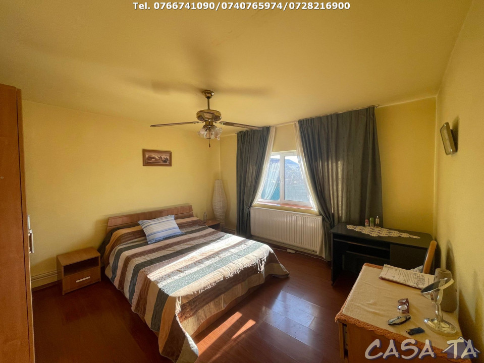 De Vanzare 2 Case La Cheie, Strada Petresti