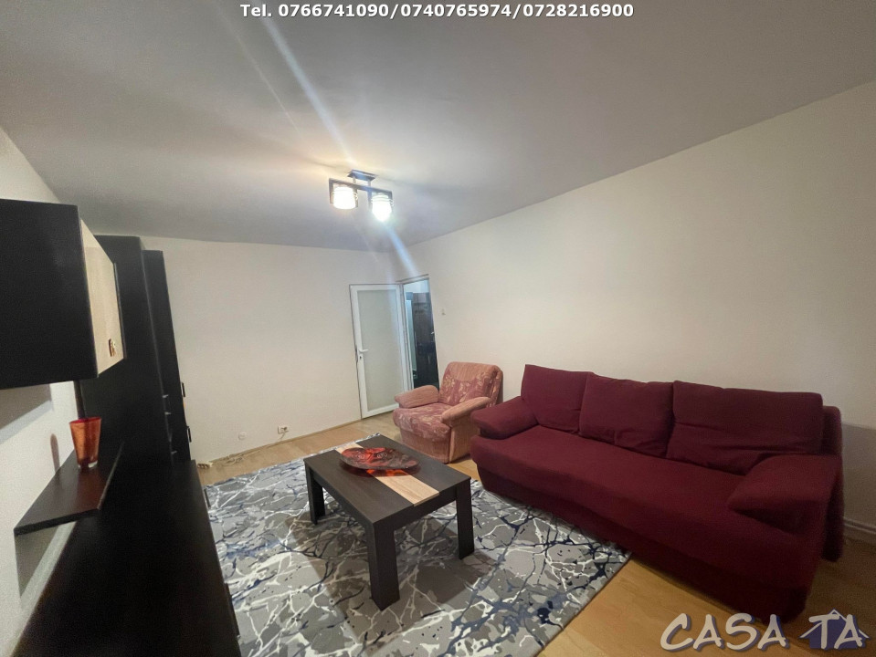 Apartament 3 Camere, Parter, Strada General Christian Tell