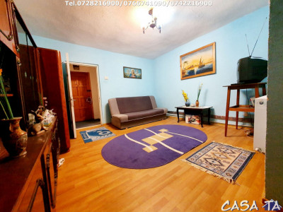 Garsoniera, situata în Târgu Jiu, 9 Mai