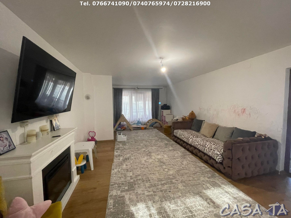 Casa 4 Camere  P+1, Strada Cezar Petrescu - Targu Jiu
