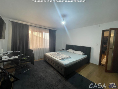 Casa 4 Camere  P+1, Strada Cezar Petrescu - Targu Jiu