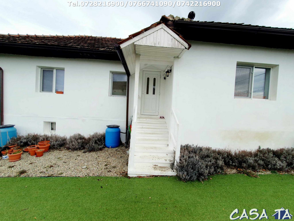 Închiriere casa cocheta, situata în Tetila 