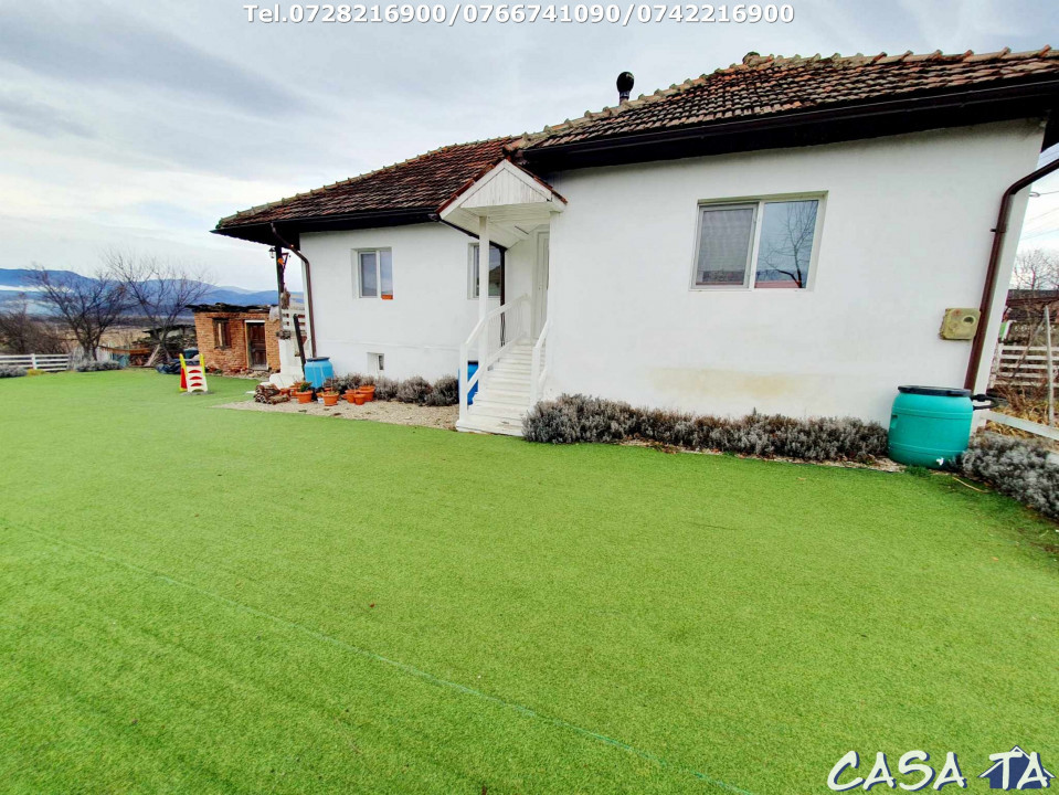 Închiriere casa cocheta, situata în Tetila 