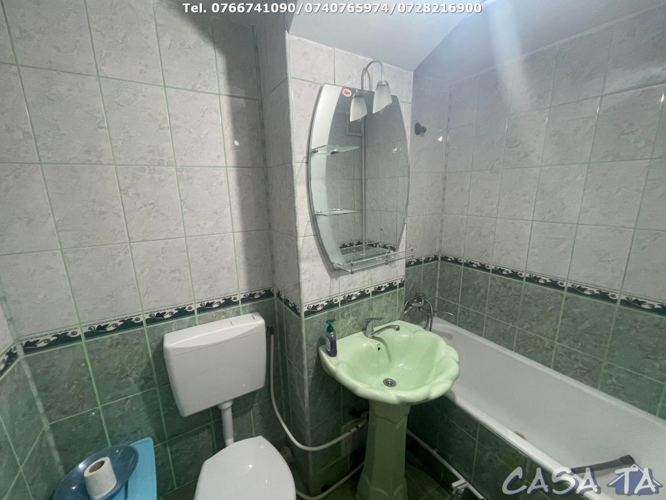 Apartament 2 Camere, Etaj 8/10 (lift nou), Strada Nicolae Titulescu