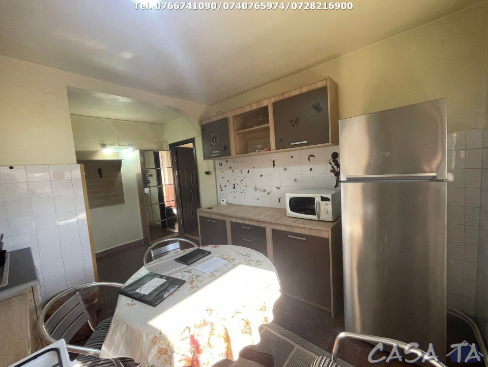 Apartament 3 Camere, Etaj 1, Aleea Brandusei