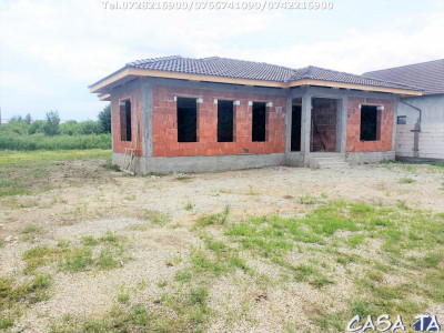 Casa în Târgu Jiu, Str.Narciselor 2 (La Rosu)