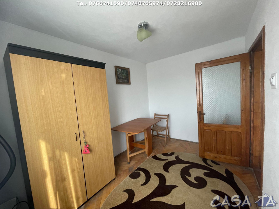 Apartament 2 Camere, Etaj 4, Strada Gheorghe Barboi - Piata Mica