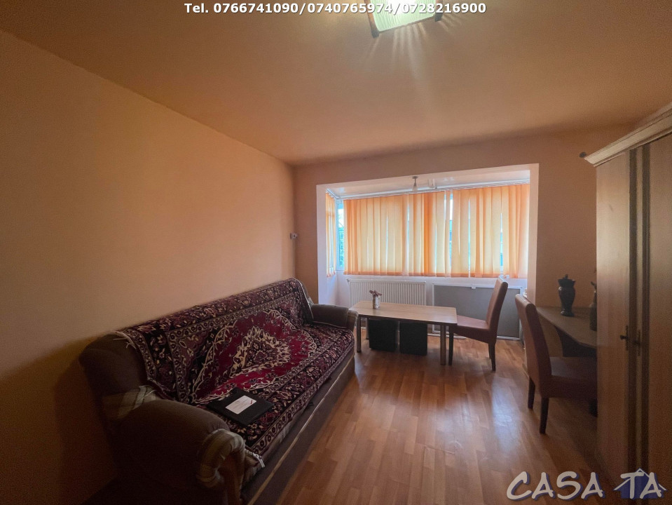 Apartament 2 Camere, Etaj 4, Strada Mioritei