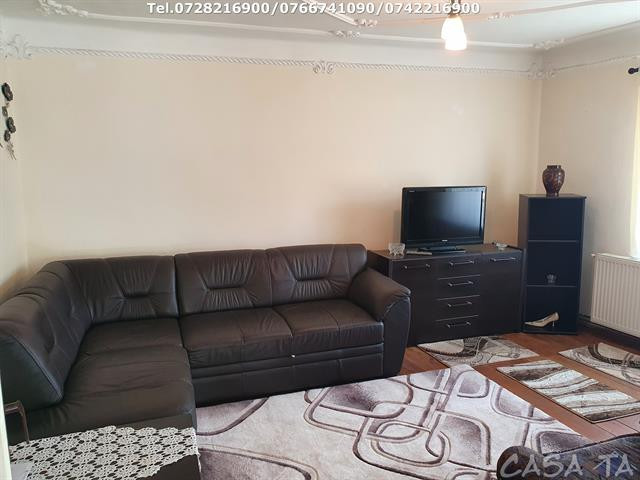 De Vânzare Casa, situata în Târgu-Carbunesti, 24 km Târgu Jiu