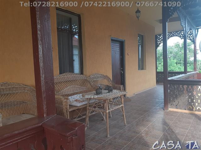 Ansamblu Rustic, Slobozia